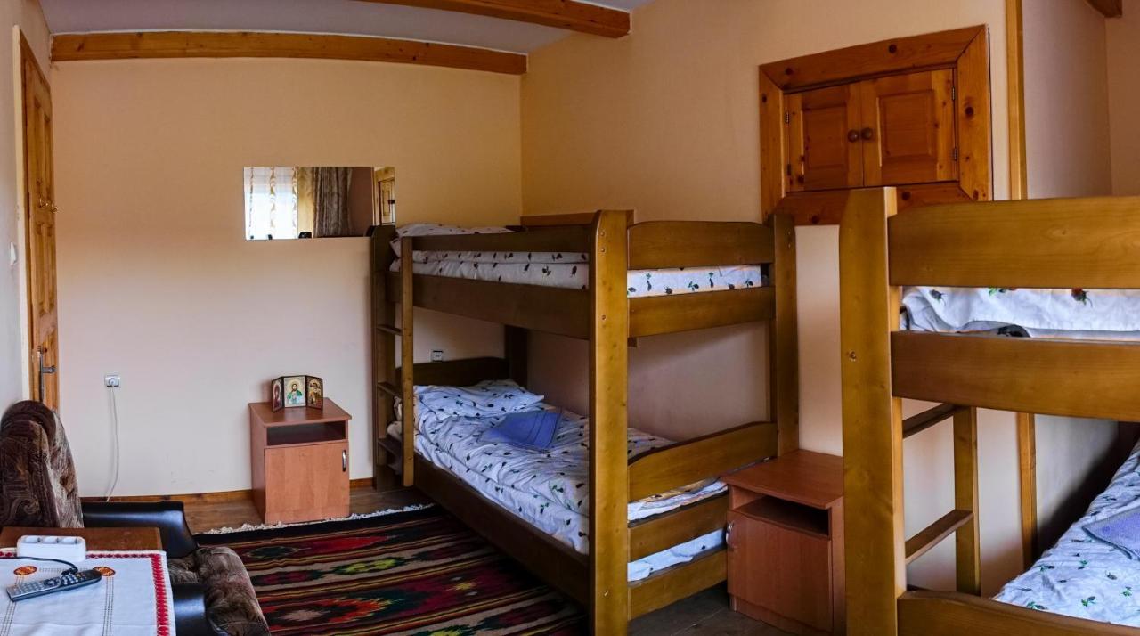 Guest House Dvir Pysanka Kosiv Ngoại thất bức ảnh